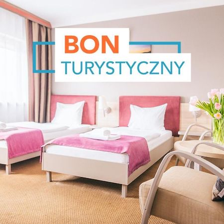 Hotel Forum Rzeszow Luaran gambar