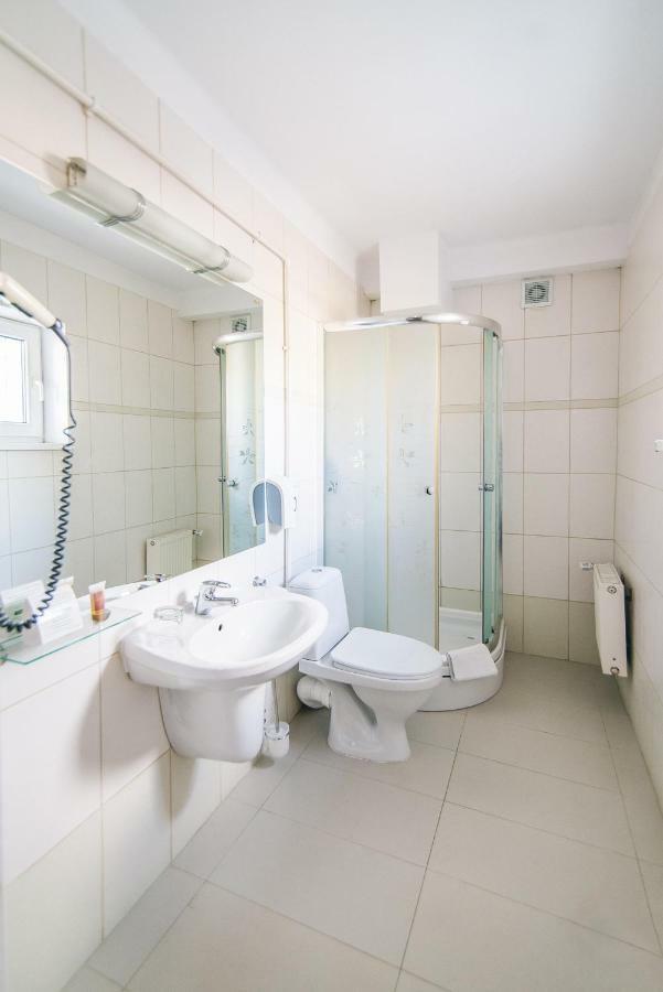 Hotel Forum Rzeszow Luaran gambar