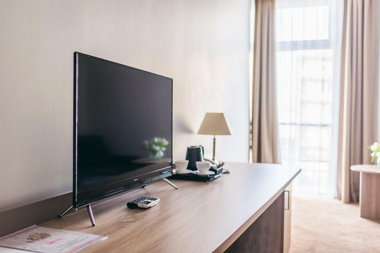 Hotel Forum Rzeszow Luaran gambar